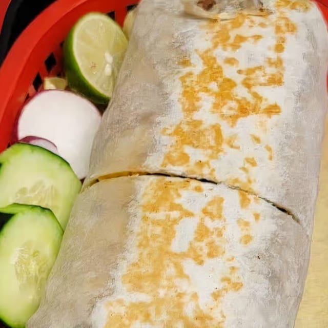 Burrito Arros Frijol Queso / Beans and Cheese Rice.