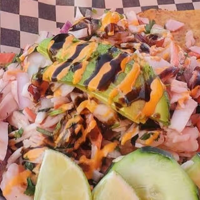 Tostadas Mixta / Mixed Tostadas.