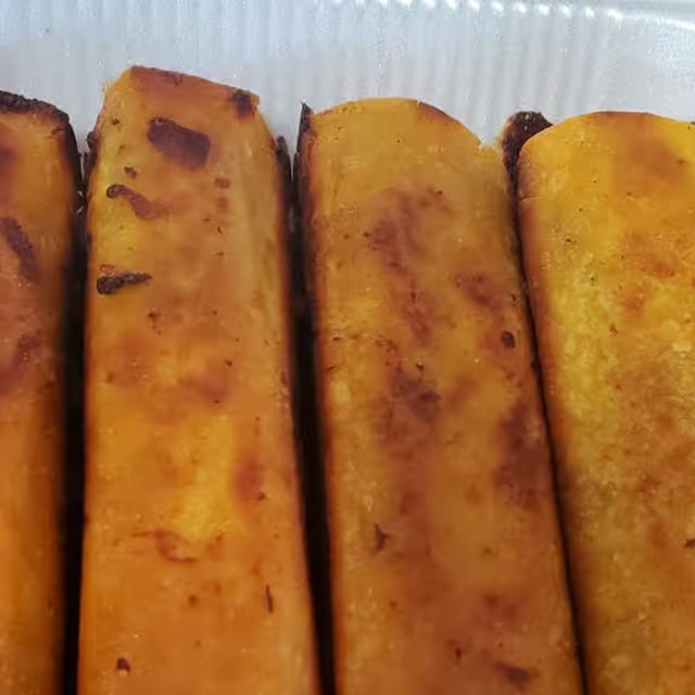 3 Flautas Birria Frijol Arros / Rice Beans.